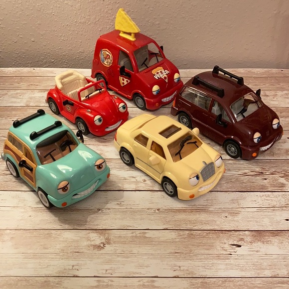 FIVE Chevron Techron Cars - Picture 1 of 14